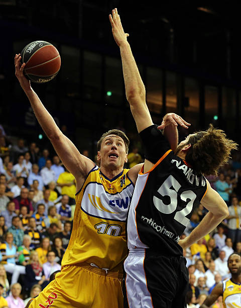 但凭借高效 但凭借高效