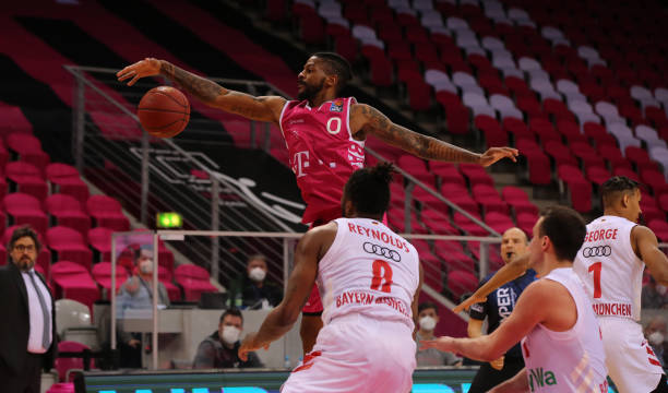 人持保留态 人持保留态